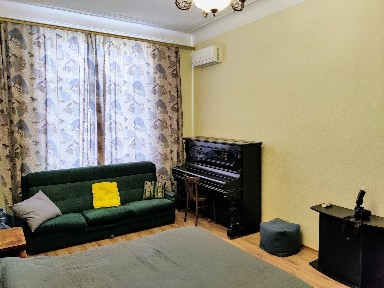 Оренда 3-кімнатної квартири 96 м², Банкова вул., 1/10