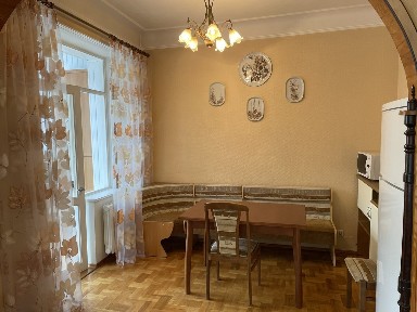 Киев, Круглоуниверситетская ул., 17