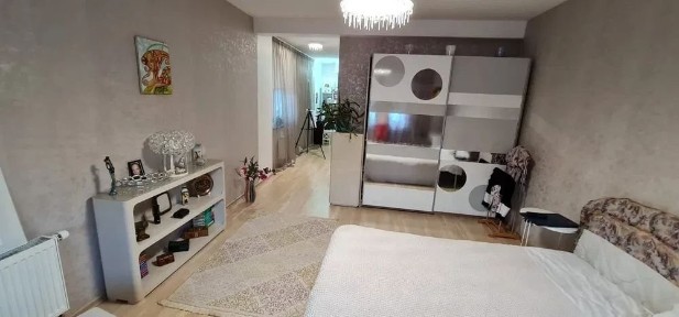 Аренда 1-комнатной квартиры 80 м², Вышгородская ул., 45/4