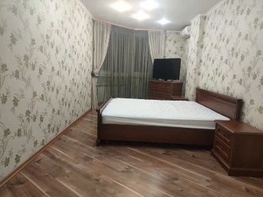 Аренда 2-комнатной квартиры 100 м², Вадима Гетьмана ул., 1А