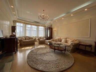 Киев, Леси Украинки бул., 30Б