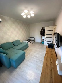 Одеса, Академика Сахарова вул., 44