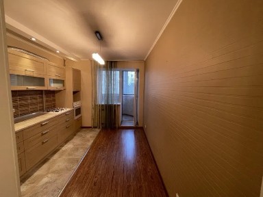 Продаж 1-кімнатної квартири 53 м², Костанді вул.