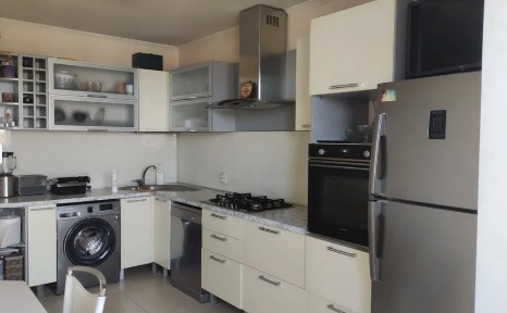 Продаж 3-кімнатної квартири 95 м², Черниговская вул.