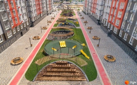 Одеська обл., Одеський район, смт Авангард, Василя Спрейса вул., 1
