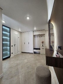 Продається стильна 2 кімнатна з кухнею студією у новобудові