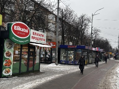 Київ, Дніпровський, проспект Леоніда Каденюка 3