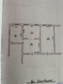 Продам приміщення (БОКСИ) під бізнес.