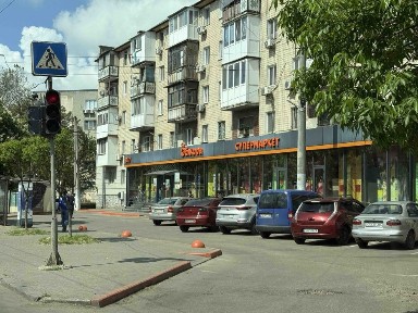 Одеса, Хаджибейський, вулиця Космонавтів 4