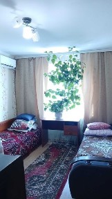 Продаю хорошую 3- квартиру на Корабелов, Октябрьское.