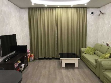 ОБКОМОВСКИЙ ДОМ! Космическая! Продам 3к 84 м2 с евроремонтом