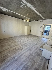 Термінов! Продам 2-кімнатну квартиру 75м² МЖК Інтернаціоналіст
