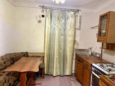 2 кімнатна квартира вул. Історична