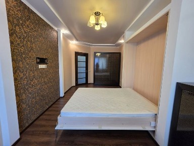 Оренда 2к квартири в ЖК Празький квартал, газ, комора, поряд парк