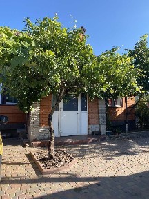 Продаж будинку 180 м²