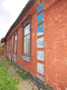 Продам 3\4 будинку з окремим входом по вул. Комунальній у Центрі міста