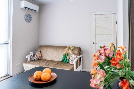 Оренда 1-кімнатної квартири 31 м², Салютна вул., 2к1