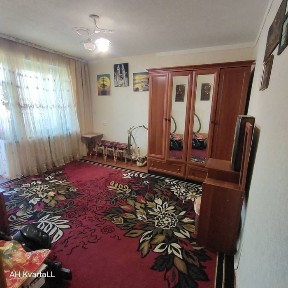 Продам 3к квартиру Локомотивна 1 Погреб Гараж Ділянка