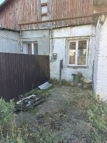 Продається 2х кімнатна кв. Барачного типу автономне опалення