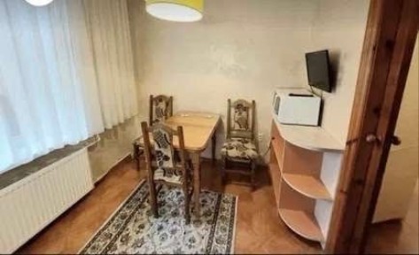 Оренда 2-кімнатної квартири біля метро Академмістечко та Житомирська