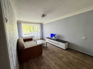 Продаж 3-кімнатної квартири, р-н М'ясокомбінату, Вітківського