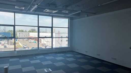Оренда Офісу 472 m² | Без Комісії | 3 Поверх | пр. Степана Бендери