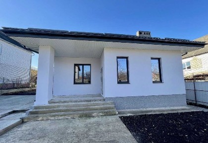 Продам сучасний будинок на Великій Данилівці, район ресторану «Дубровський» (код5551)
