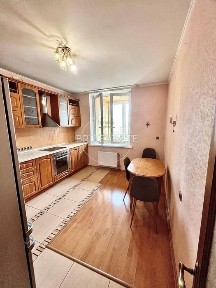 Продаж 2 к квартири. Харківська Ваучер Держпрограми