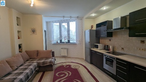 Продаж 1-к квартира 59.5кв. м. Урлівська, 11/44 ст. метро Осокорки, Позняки