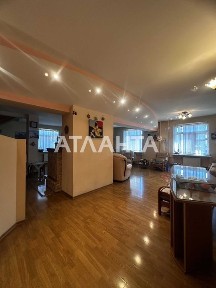 Капитальный дом из ракушечника с участком 12 соток возле Черноморска