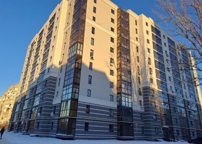 Продаж 2 кім. кв. 98,9 м. кв. вид на річку в новобудові