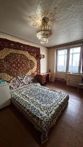 Продам 3квартиру м. Спортивная, м.Защитников Украины Тарасовский взд 12