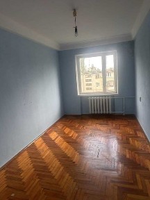 Продам 2-комн. квартиру на Космосе, ул. Парамонова