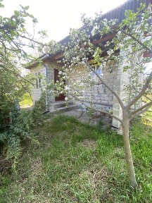 Продається дача в с. Довголука (500 м. від комплексу Шепільська)
