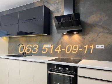 Київ, Печерський, вулиця Антоновича 74