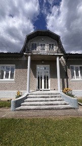 Продаж будинку в Лужанах