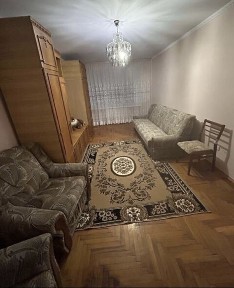 ПРОДАЖ 2 кім просп. Злуки (не під держпрограми)