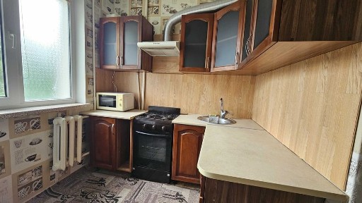 Оренда 1 кім. кв на МИТНИЦІ з власним ПАРКОМІСЦЕМ