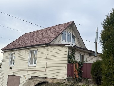 Продаж двох будинків 60м2 і 50м2, на одній ділянці