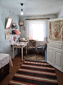 Будинок за ціною участка