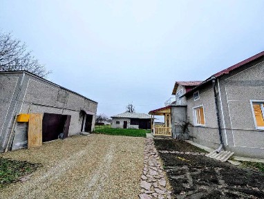 продаж будинку з ремонтом 30 хв до Івано-Франківська