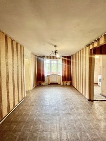 ПРОДАМ 2 кімнатну квартиру КРУГ!