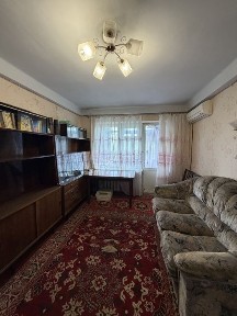 Продаж 2к квартири Космічний м-р