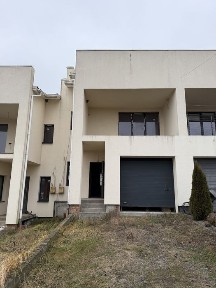 Продаж зданого котеджу с. Милятичі
