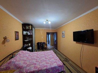 Продам 3 кім квартиру с. Гірниче з газовим опаленням