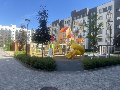 Двокімнатна квартира в зданому будинку! Єоселя!