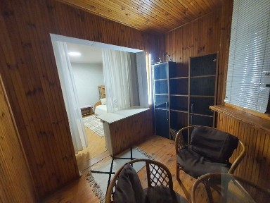 Продаж великої 2к квартири на Позняках.