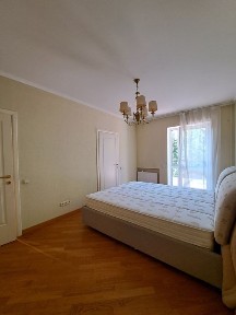 Продаж елітного будинку під Києвом в закритому Котеджному містечку