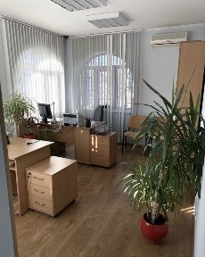 Оренда будинку під офіс метро Академмістечко Генератор 16 кВт