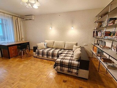 Оренда 1-кімнатної квартири 42 м², Володимира Висоцького бул., 7